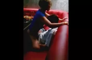 XXX 私の車の中でクンニリングス 女の子 無料 アダルト 動画