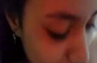 XXX 残酷にフィスティング彼女のずさんな膣無料 可愛い 女の子 の セックス 動画