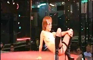 XXX 大きな乳首 オナニー 女の子 無料 動画