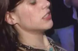 XXX 愛brandi熟女フックアップカップルの角質十代の若者たち 女の子 同士 h 動画
