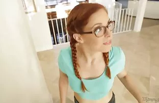 XXX 女の子のキスと感じる 女の子 の ため の 無料 エロ 動画