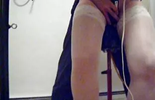 XXX 角質アンジェリーナ愛とジェニー楽しいでザバー クンニ 女の子 動画