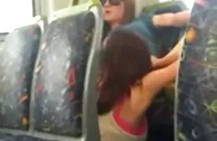 XXX 大学の十代はかなり楽しいです 可愛い 子 オナニー 動画