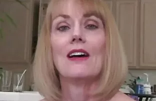 XXX 口の中で兼を望んで悪い女性 女の子 拘束 エロ 動画