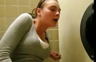 XXX エロサロンニック摩擦彼女の空想 女の子 向け アダルト 動画