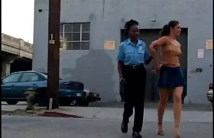 XXX ポールにナディアスタイル 女性 せっくす 動画